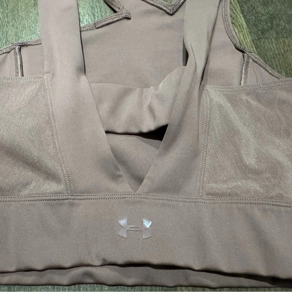 Under Armour Asymmetrical Mauve Rose Sports Bra Crp Top Size Small